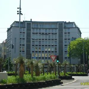 https://domo-hotel-mondial.topcolognehotels.com